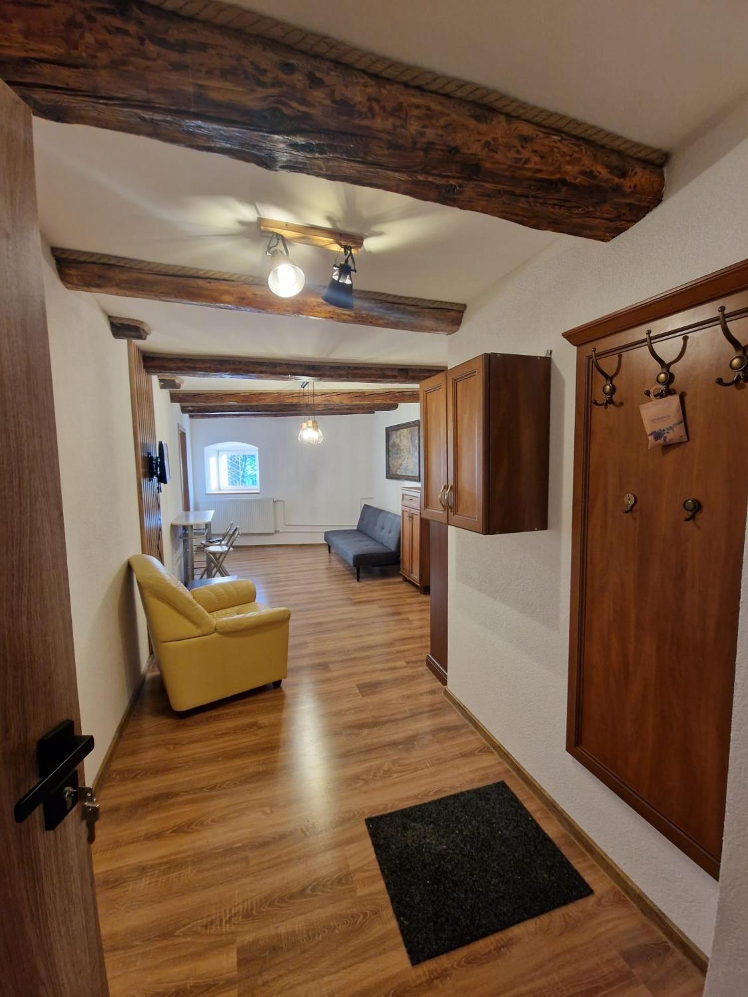 Apartman Velicka Vinaren Попрад Экстерьер фото