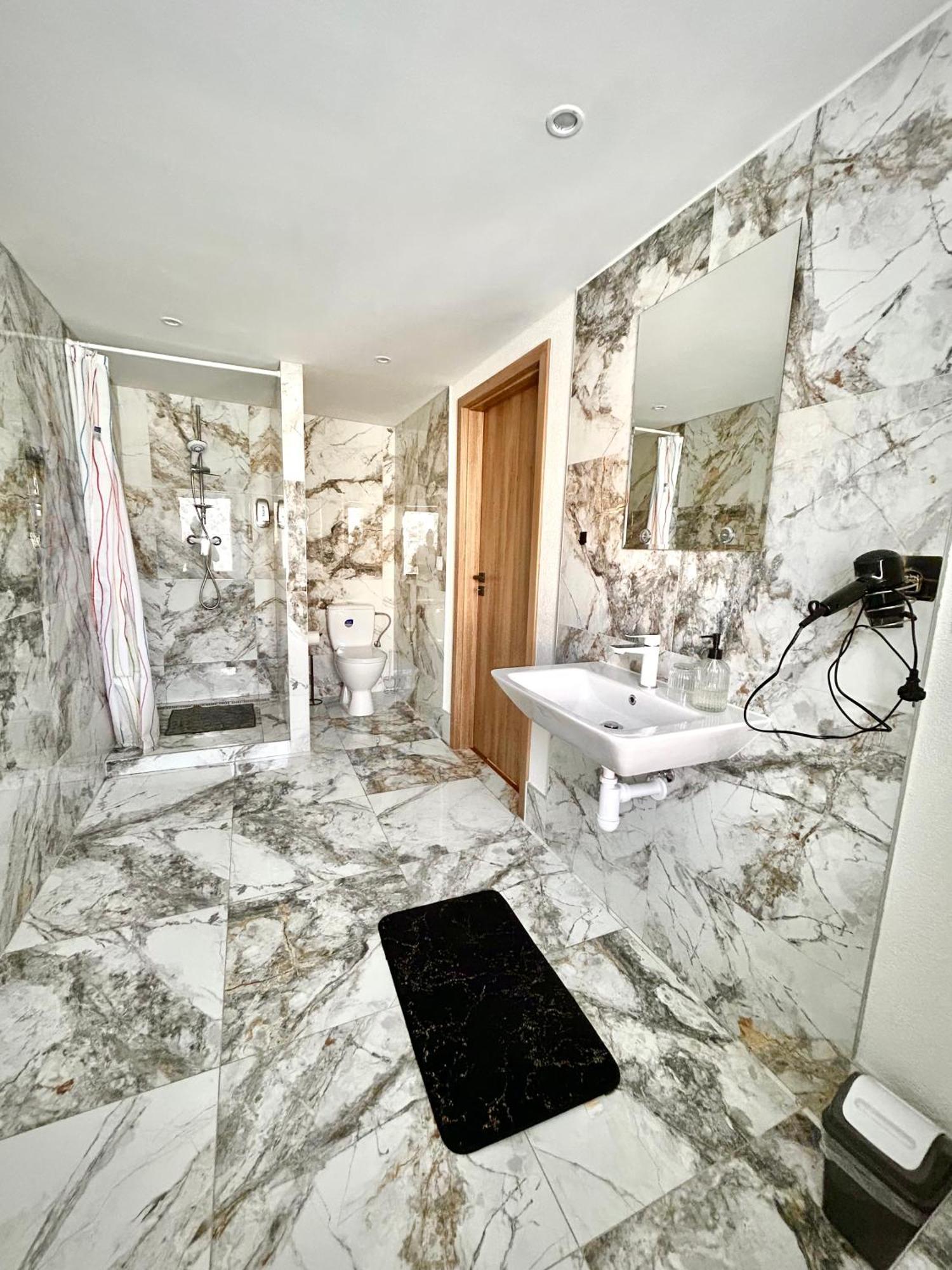 Apartman Velicka Vinaren Попрад Экстерьер фото